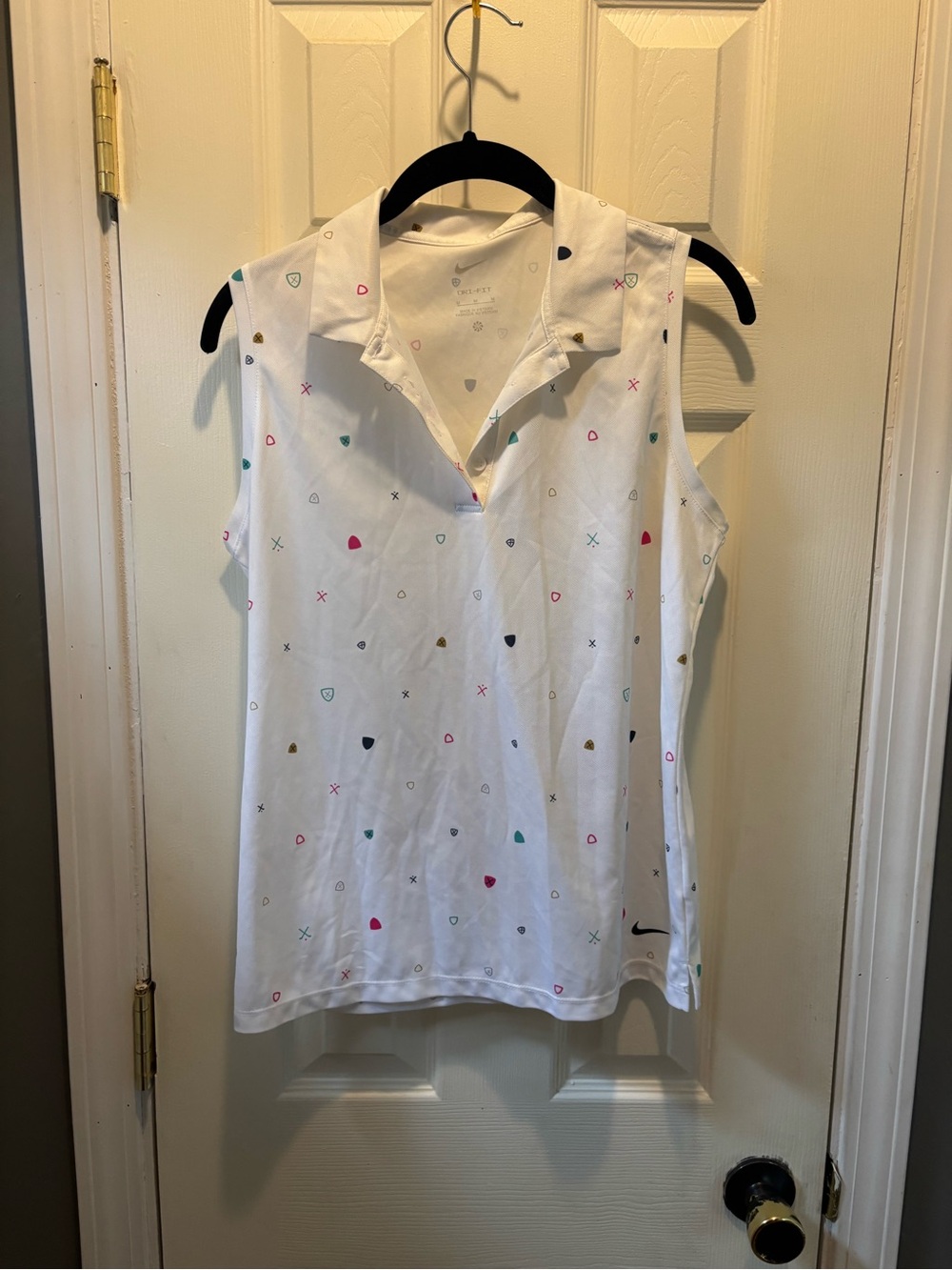 Nike White Sleeveless Golf Polo Tank with Multicolor Micro Shapes